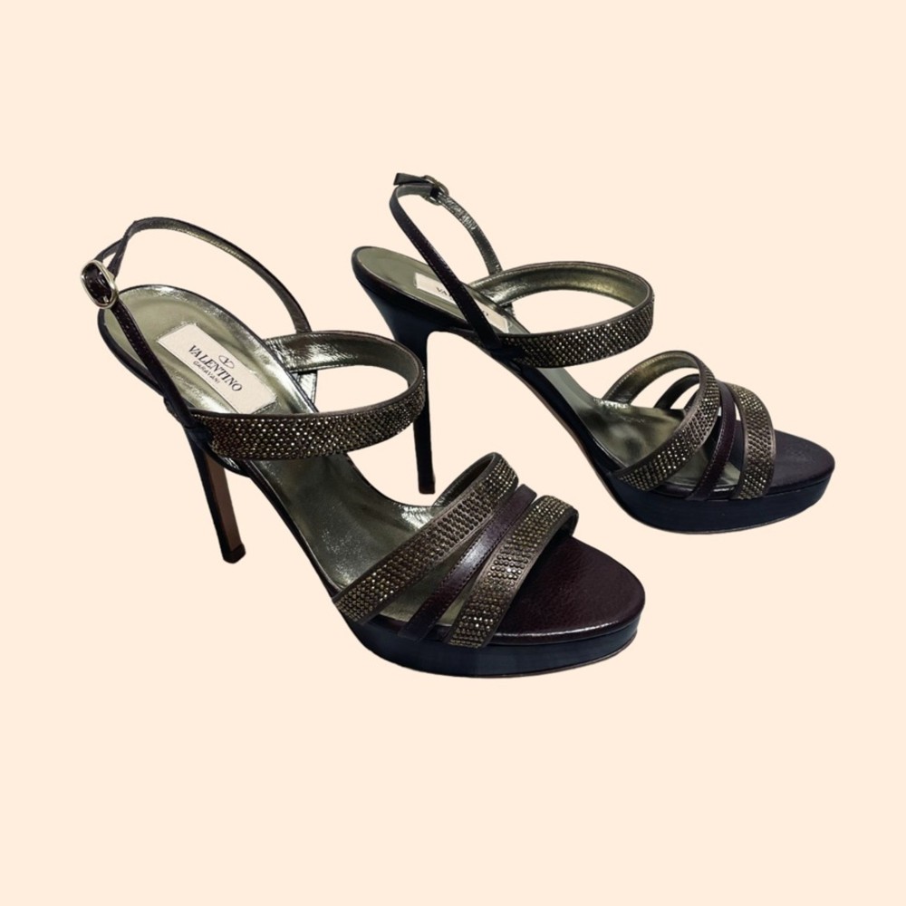 NWT Valentino Brown Crystal Platform Heels